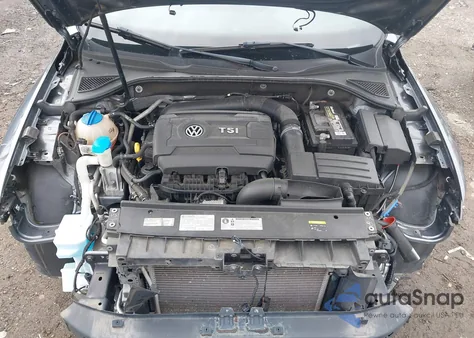 2017 Volkswagen Passat 1.8T R-Line из США, поврежденный, VIN 1VWDT7A31HC054764